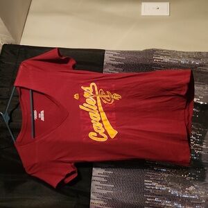 ⭐️CLEVELAND CAVALIERS V NECK